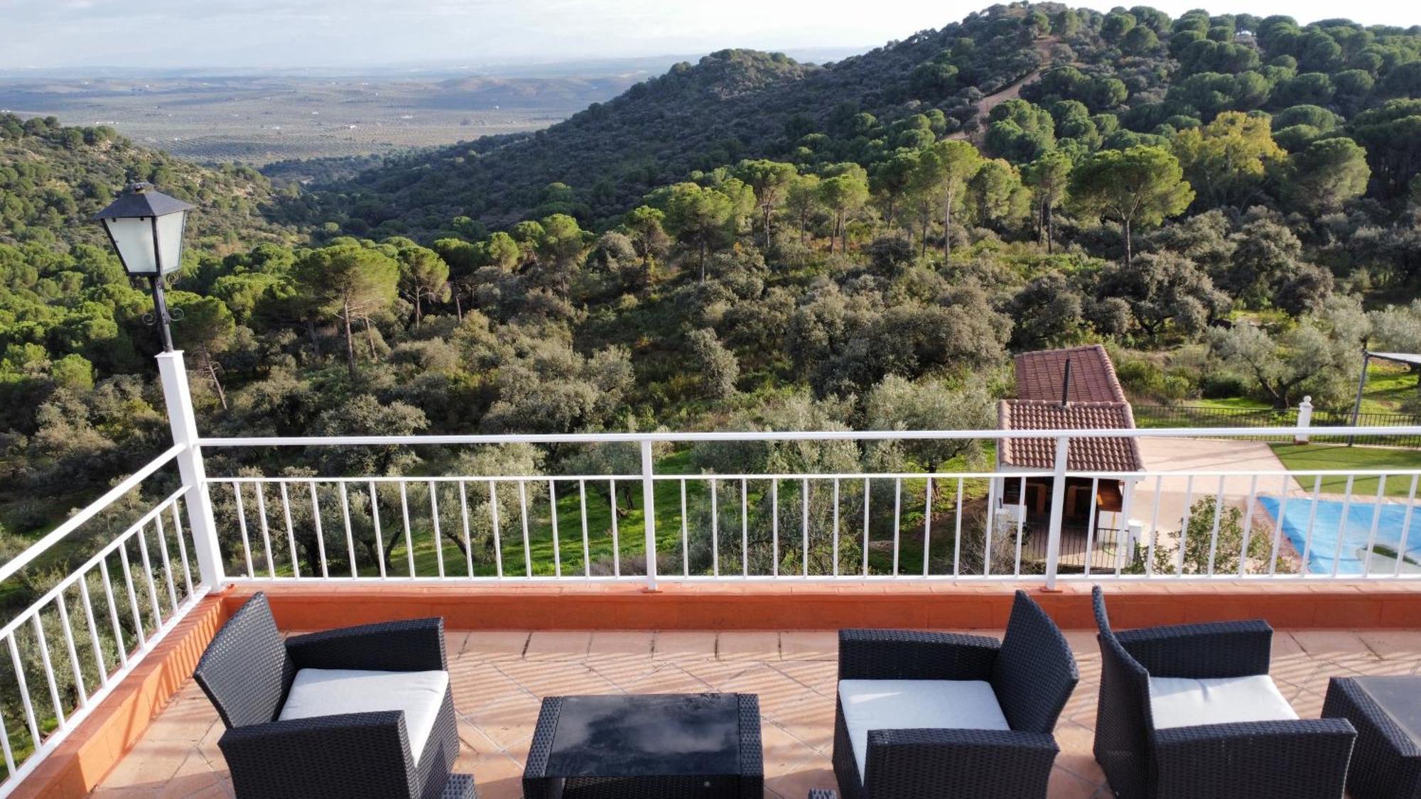 Chalet Casarural Sierramorena Dos Encinas Andujar